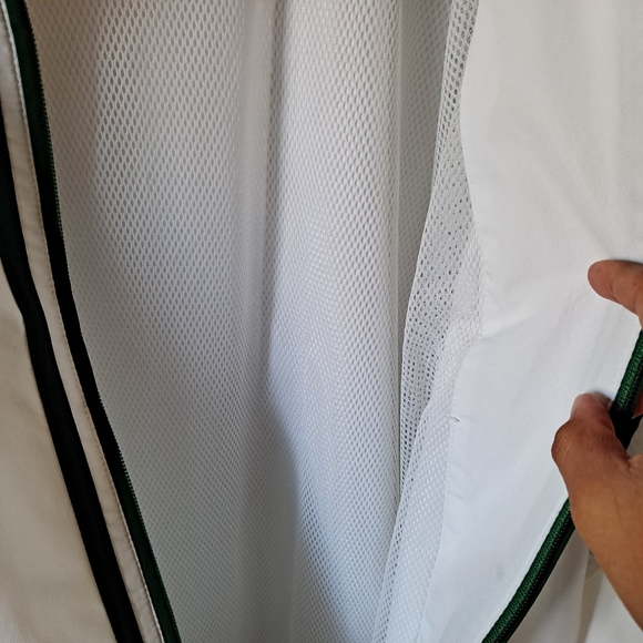 Adidas Green & White Windbreaker - Picture 6 of 9